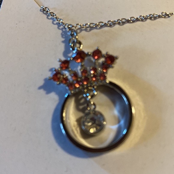 New Silver Diamond Ring Pink Crown Necklace - Picture 2 of 5